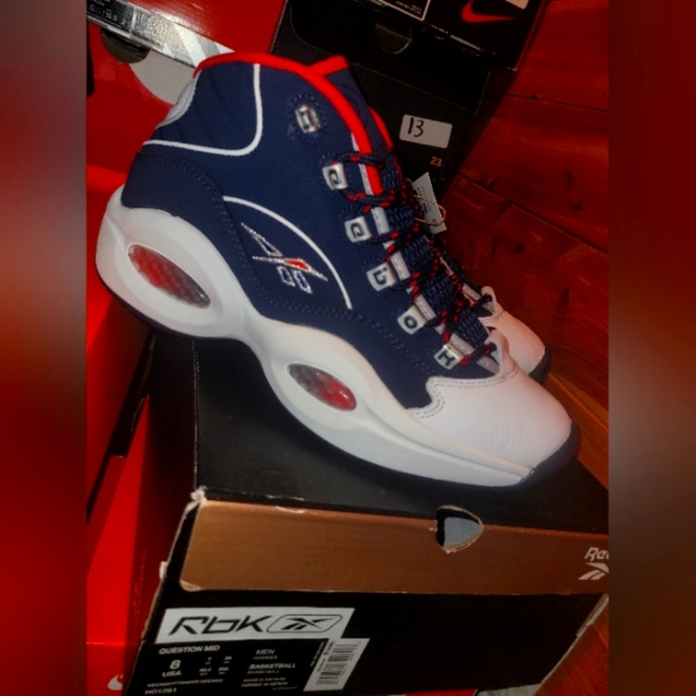 New REEBOK W. BOX A.Iverson Sneakers hight Top SIZE,8MENS